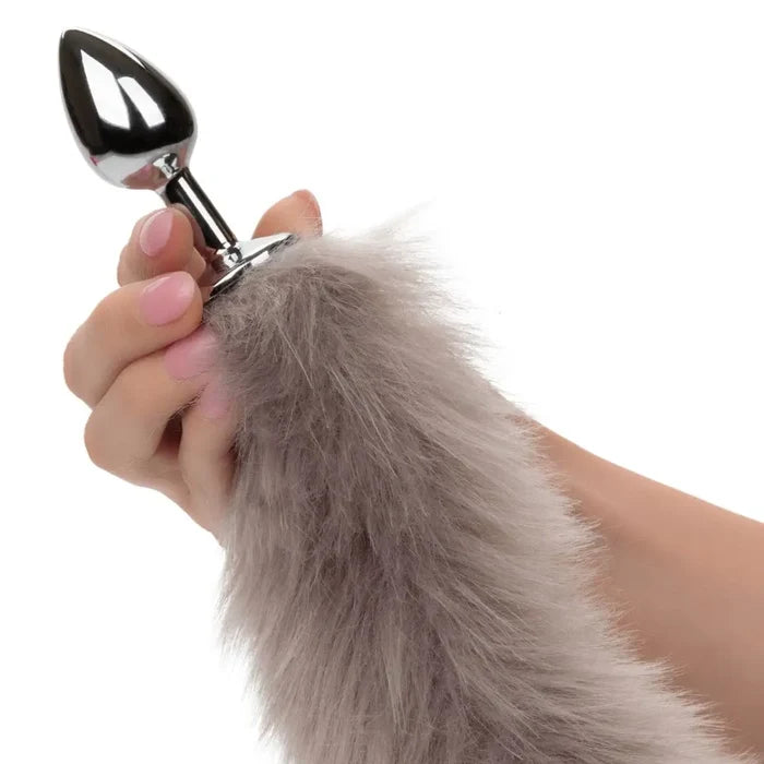 Running Wild™ Grey Tail Plug - Rolik®