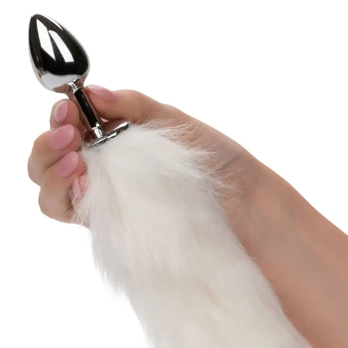 Running Wild™ White Tail Plug - Rolik®