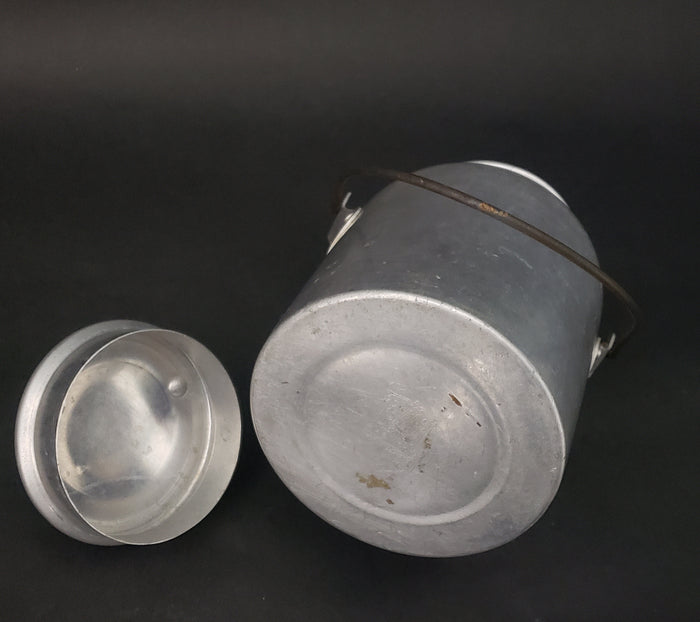 Early MIRRO Aluminum Milk Cream Pail with Lid 7 inch Bail Handle AGM Co. Wisconsin