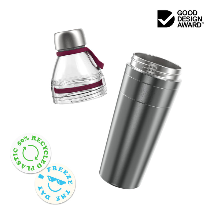 KeepCup Helix Bottle XL 770ml shown as an exploded view with the clear plastic lid featuring a burgundy silicone seal and carry loop separated from the stainless steel insulated body. Badges highlight 50% recycled plastic and freezable components, alongside a Good Design Award logo.