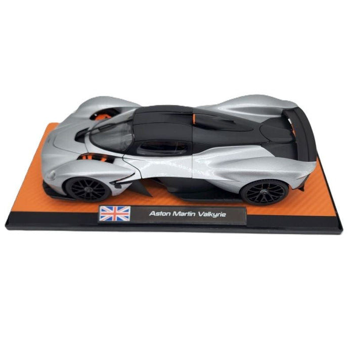 Maisto Diecast Car Special Edition 1:18 Scale Diecast Car - Aston Martin Models MAC46629AMV Valkyrie